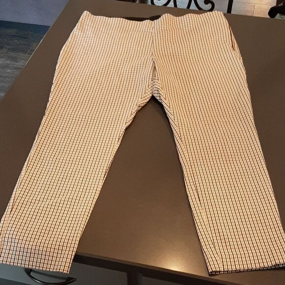 A New Day Checkered Ankle Pants - Picture 6 of 11